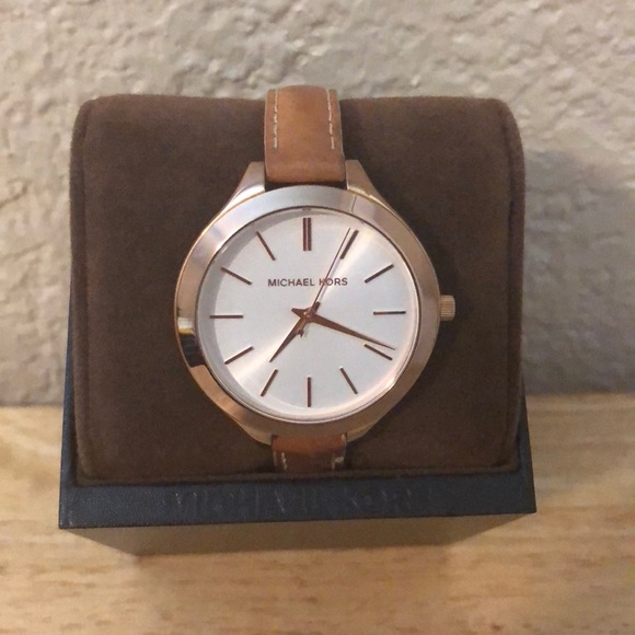 Michael Kors Watch - Picture 1 of 2